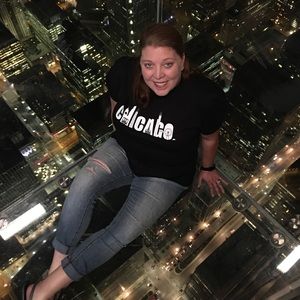 Meet your Posher, Elizabeth